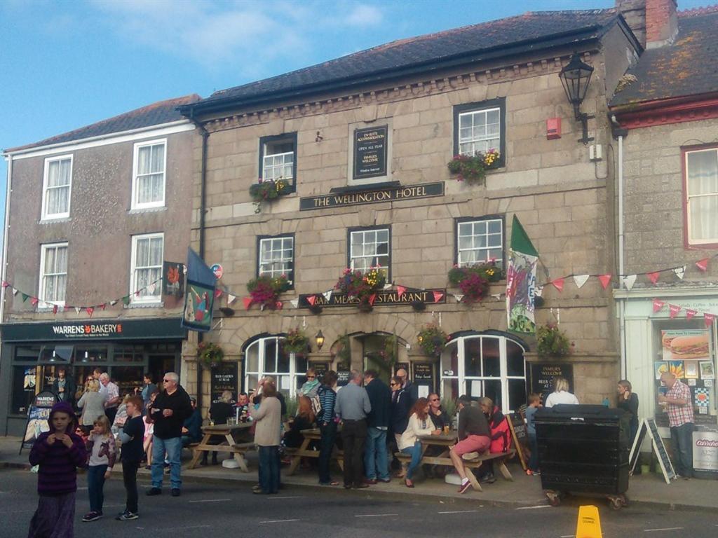 The Wellington St Just Exterior foto